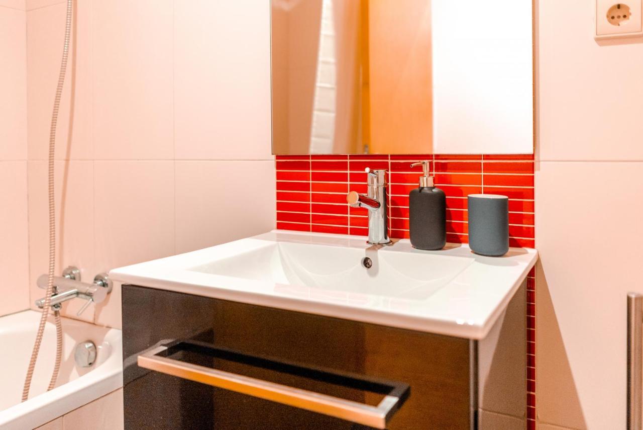 Cozy Studio In The Heart Of Lapa - 5Min Walk To Metro! Порто Екстериор снимка